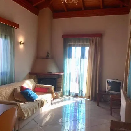 Cosy Country Holiday home Pappaygiannades