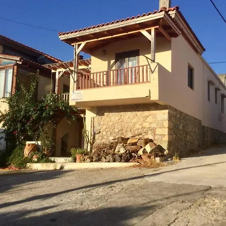 Cosy Country Holiday home Pappaygiannades